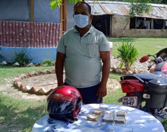 स्रोत नखुलेको रकम सहित एक जना पक्राउ