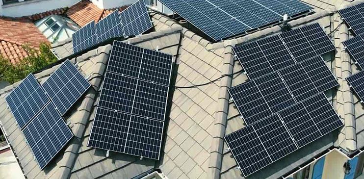 सोलार बत्तीमा घोटाला गर्ने सर्लाहीका वडाअध्यक्ष सहित आपूर्तीकर्ता कम्पनीविरुद्ध अख्तियारको मुद्दा