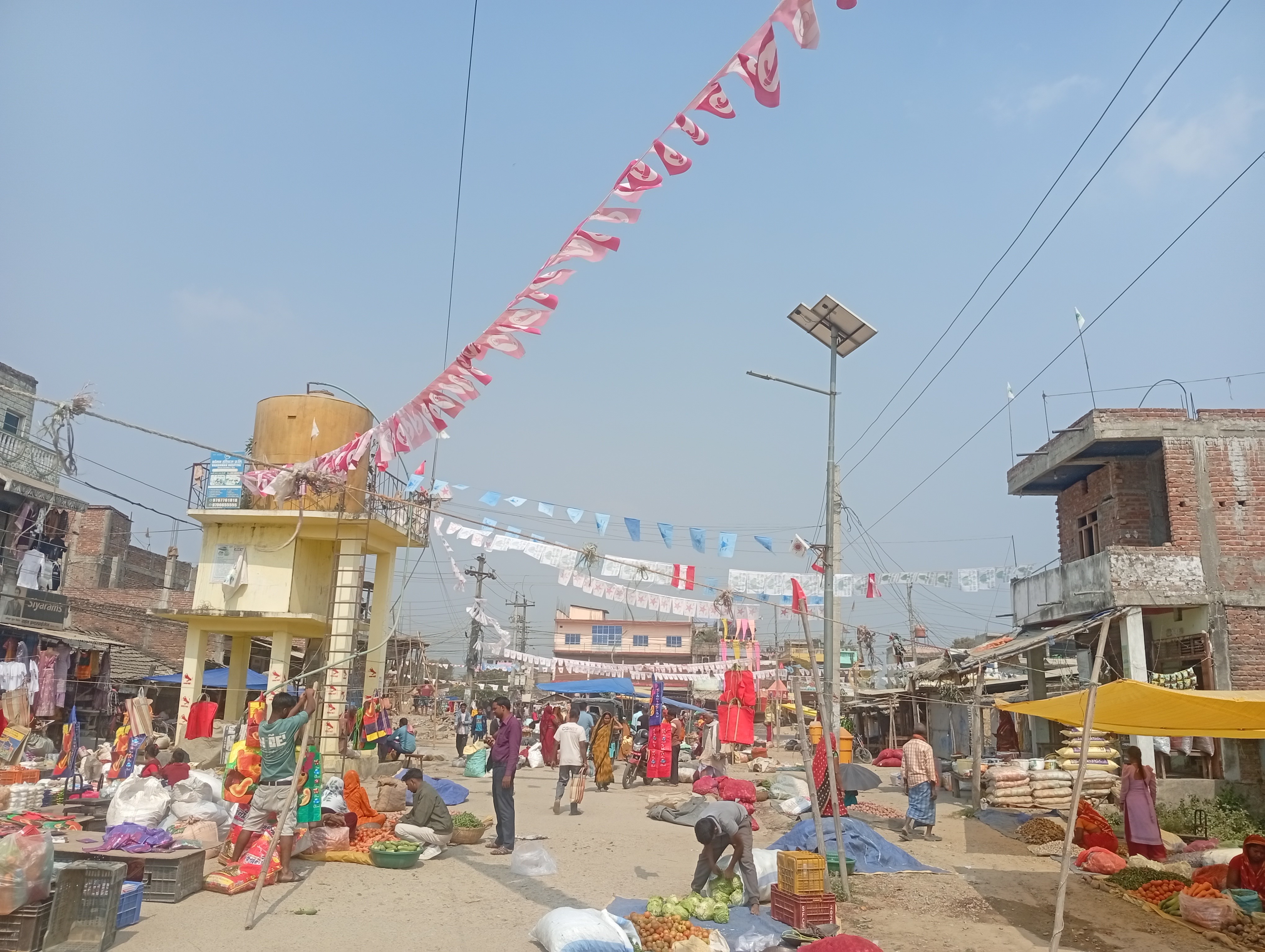 मधेशमा निर्वाचन आचारसंहिता व्यापक उल्लंघन, आयोग निरिह