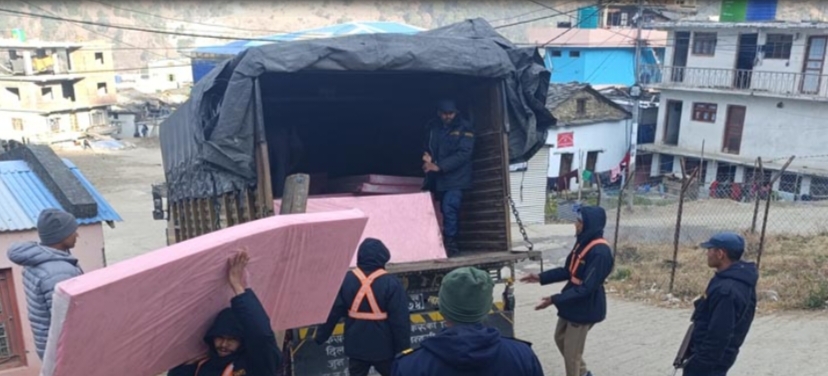 बाजुरामा पुग्यो निर्वाचन सामग्री