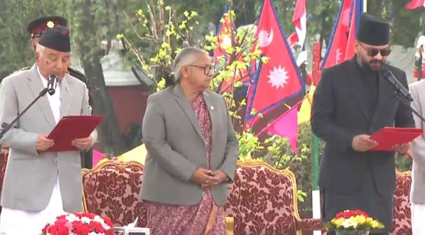 मधेशी समुदायबाट नेपालको पहिलो प्रधानमन्त्री बने बालेन, राष्ट्रपतिबाट लिए सपथ
