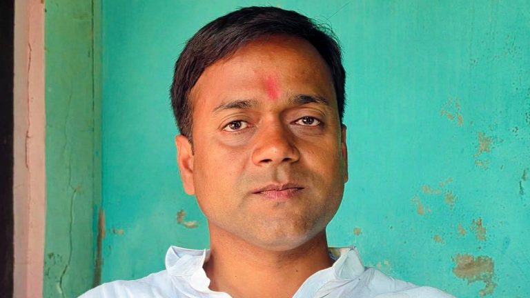 रौतहट–२ मा कांग्रेसका डा.आलम निर्वाचित
