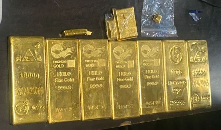 सुनको मूल्य बढ्दा चाँदी घट्यो
