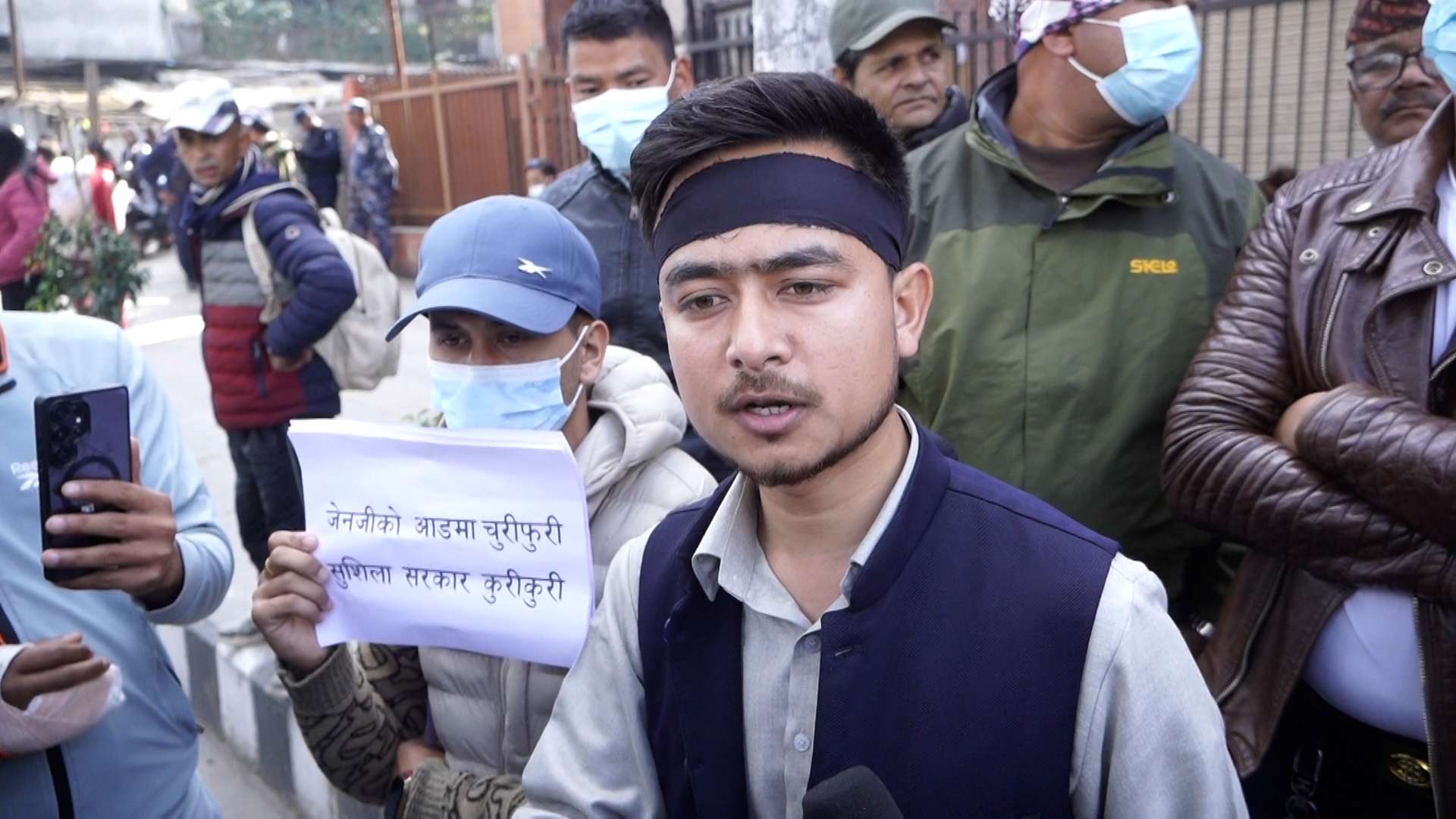 'सिंहदरबार कसैको निजी सम्पत्ति होइन्, भित्र छिर्न पाउनुपर्छ'