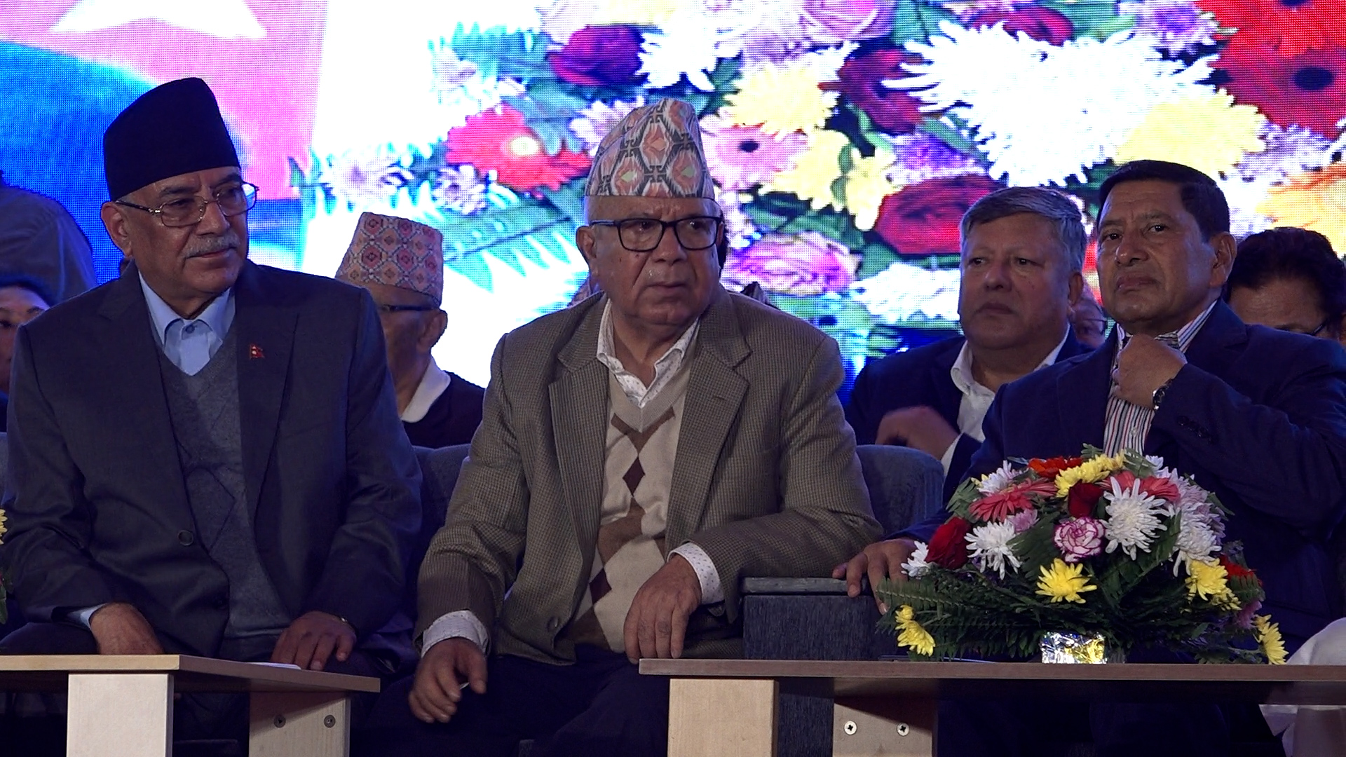 नयाँ पार्टीको घोषणाले सिंगो नेपाली राजनीतिमा तरंग पैदा गर्नेछः माधव नेपाल