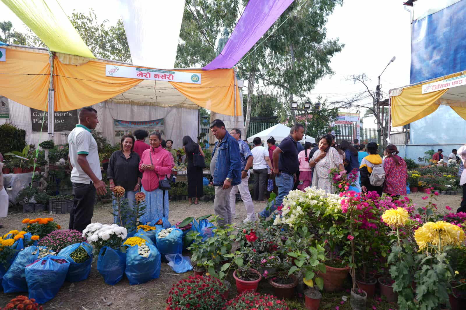 पुष्प मेलाको चौथो दिनः ३४ हजारले अवलोकन गर्दा एक करोड तीन लाखको कारोबार
