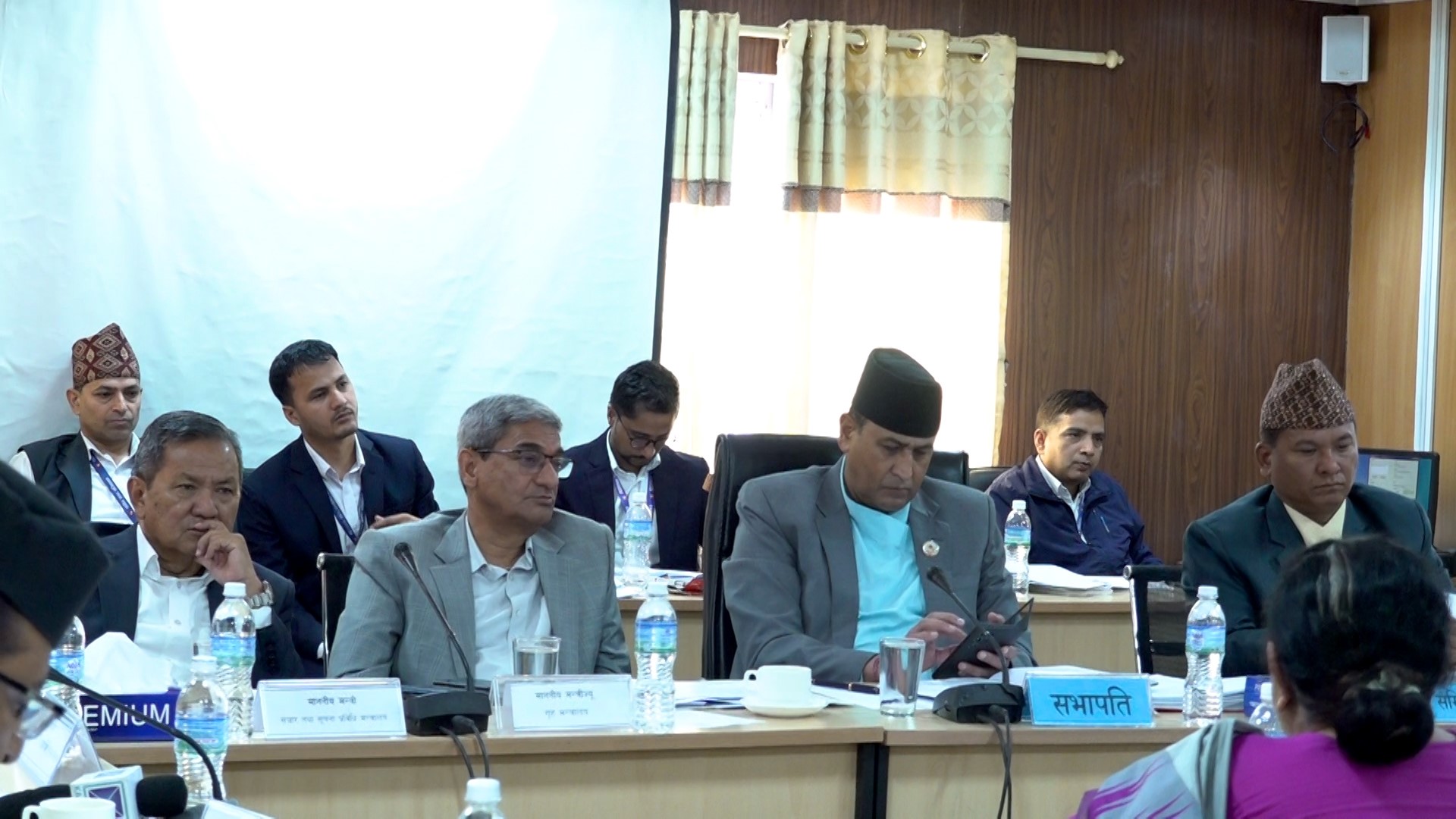 नागरिकता सम्बन्धी विधेयक अघि बढाइने, बाबुको पहिचान नभएकाहरुलाई राहत हुने