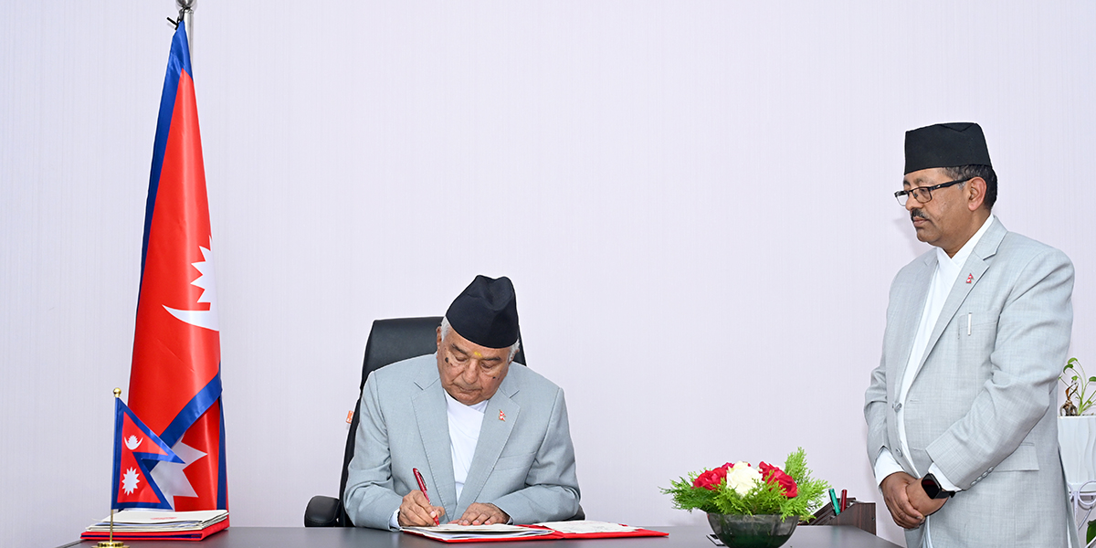 समाचार लेखेकै आधारमा पत्रकार असुरक्षित हुनुपर्ने अवस्थाको अन्त्य हुनुपर्छ : राष्ट्रपति