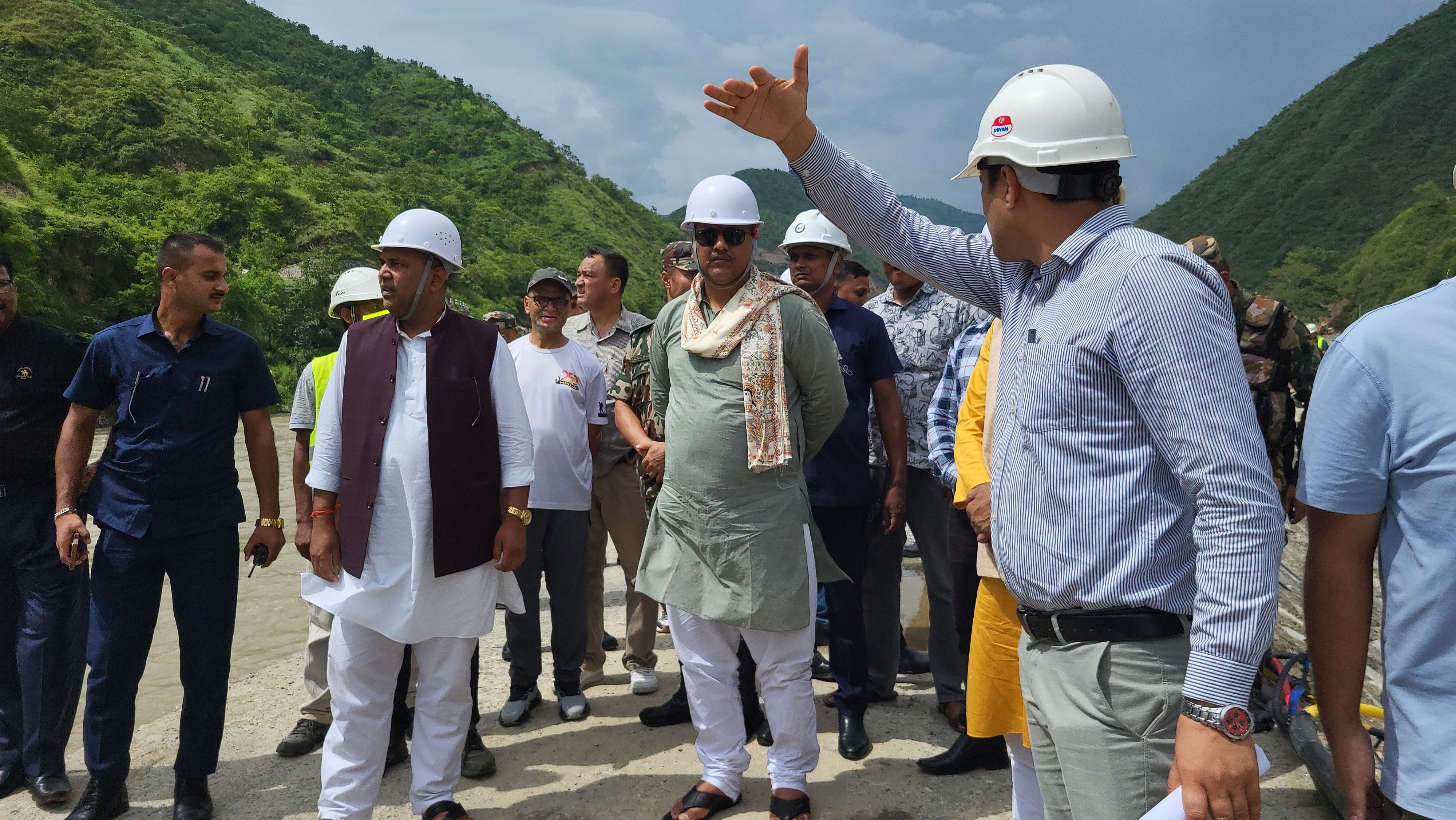 सुनकोशी मरिन डाइभर्सनको कार्यप्रगतिप्रति मुख्यमन्त्री सिंहको असन्तुष्टि, रिर्पोट बनाएर प्रधानमन्त्री ओलीलाई बुझाइने