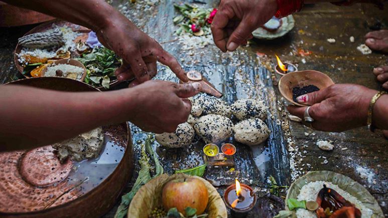 आजदेखि सोह्र श्राद्ध शुरु, पितृमोक्षको कामना गरिँदै