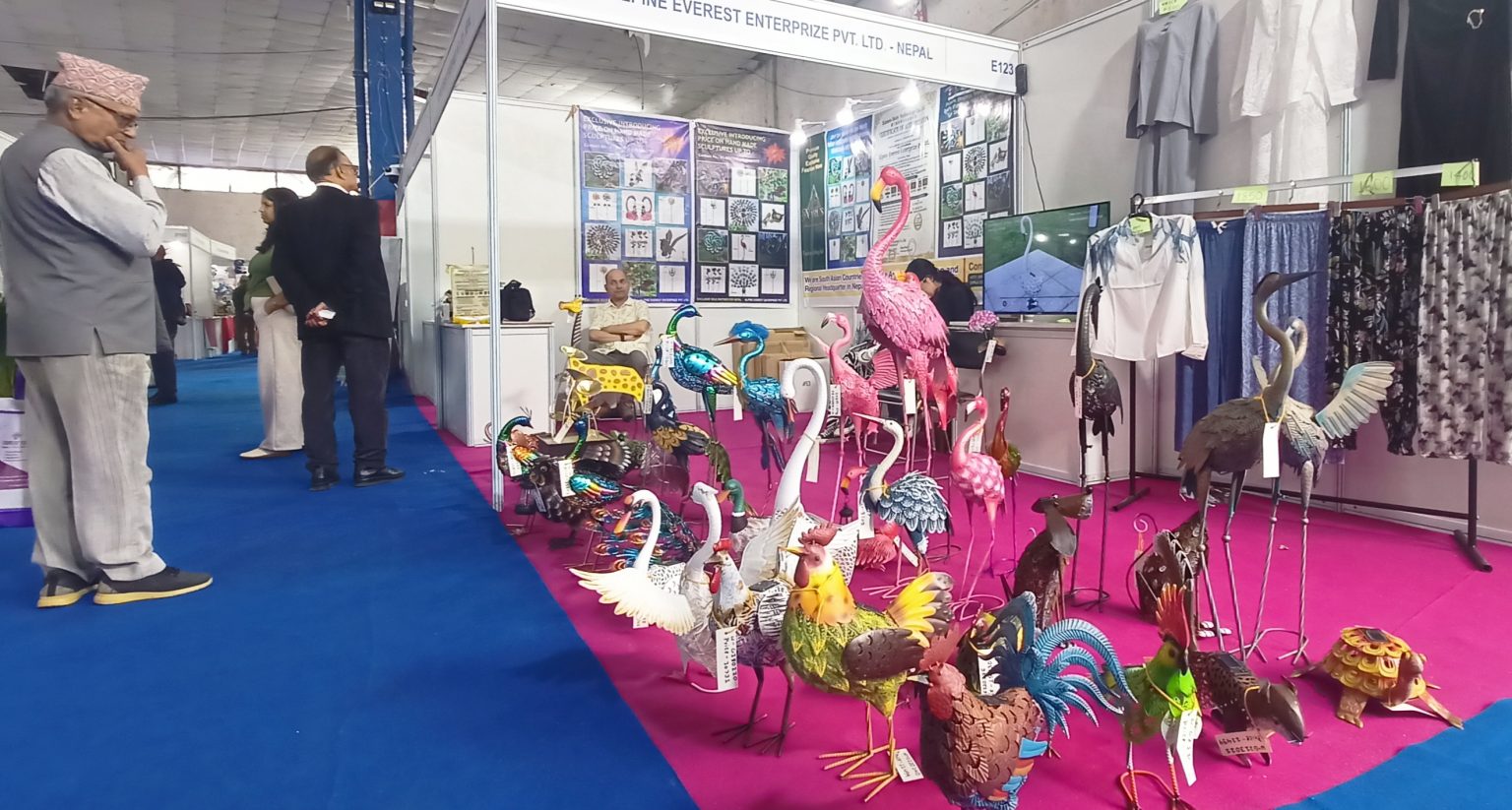 सुनसान व्यापारिक वातावरणका बीच भृकुटीमण्डपमा दक्षिण एसियाली व्यापार मेला