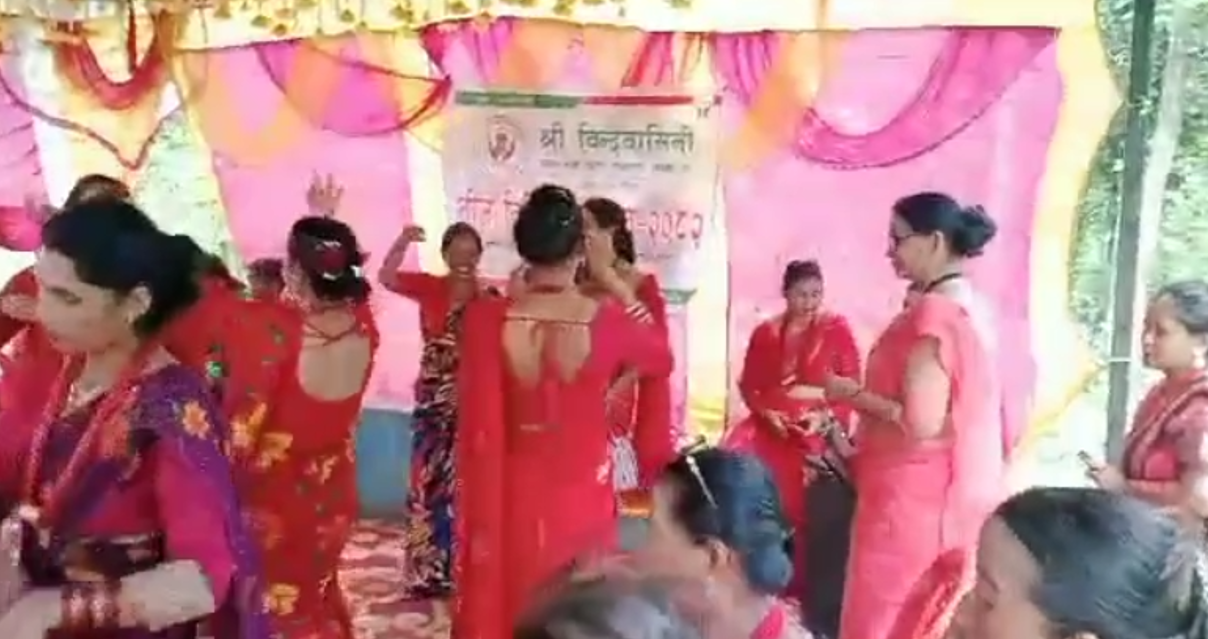 तीजको रौनकताले मधेश झप्पकै छोप्यो