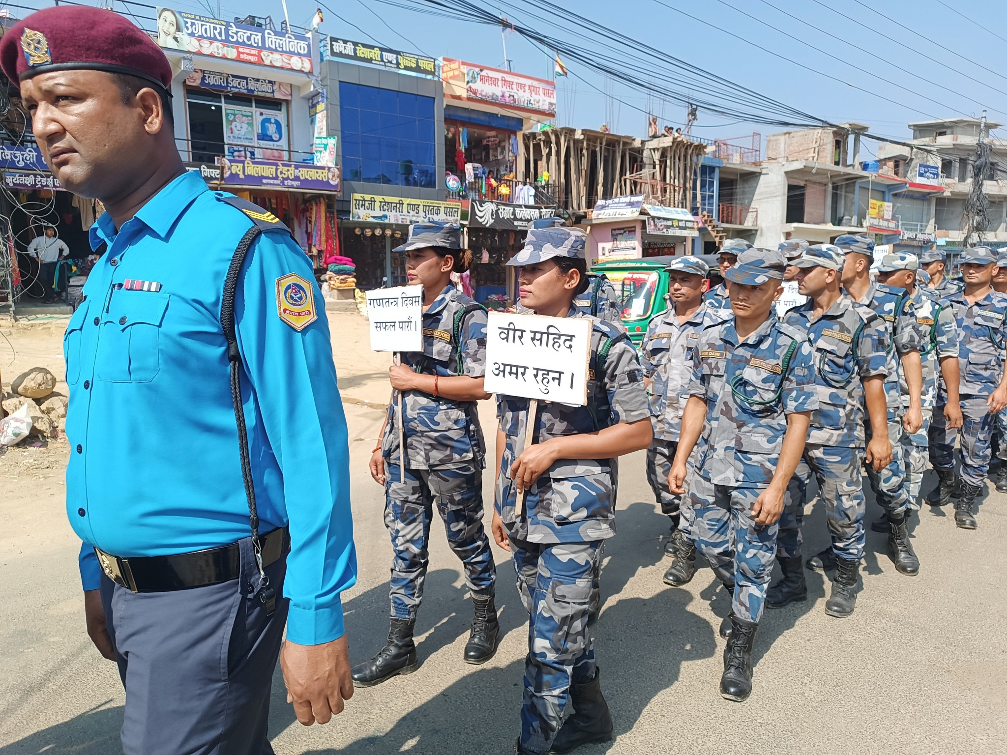 गणतन्त्र दिवसमा डडेल्धुरामा प्रभातफेरि