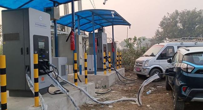 टाटा मोटर्सले 'नाडा अटो शो'मा  बुकिङ हुने सम्पूर्ण ईभीमा आठ वर्ष निःशुल्क चार्जिङको सुविधा दिने