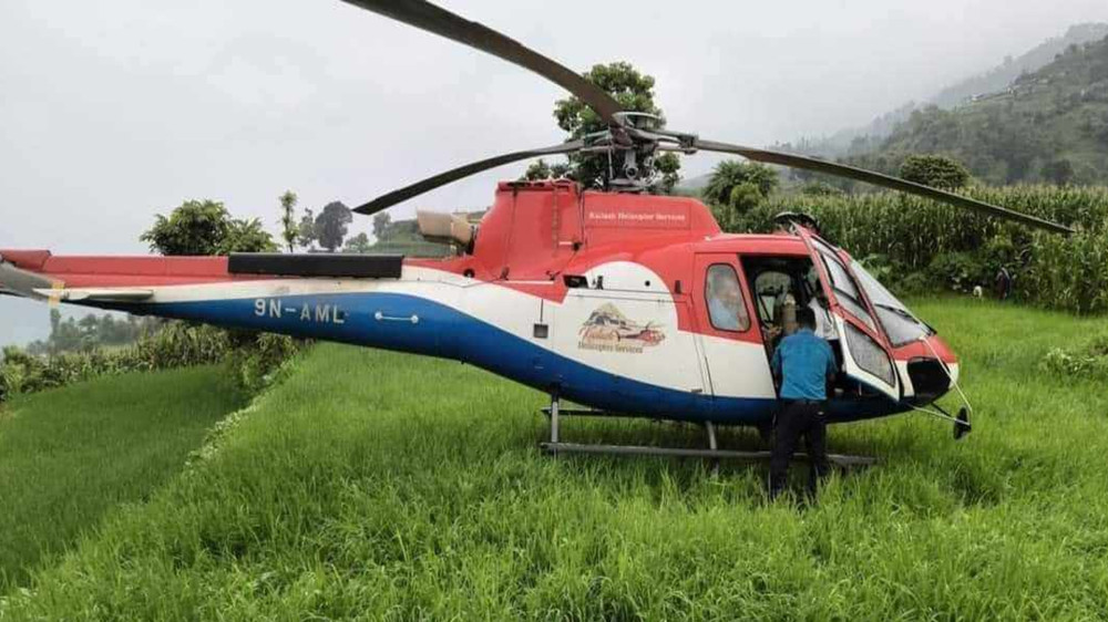 कैलाश एयरको हेलिकोप्टर धादिङमा आकस्मिक अवतरण