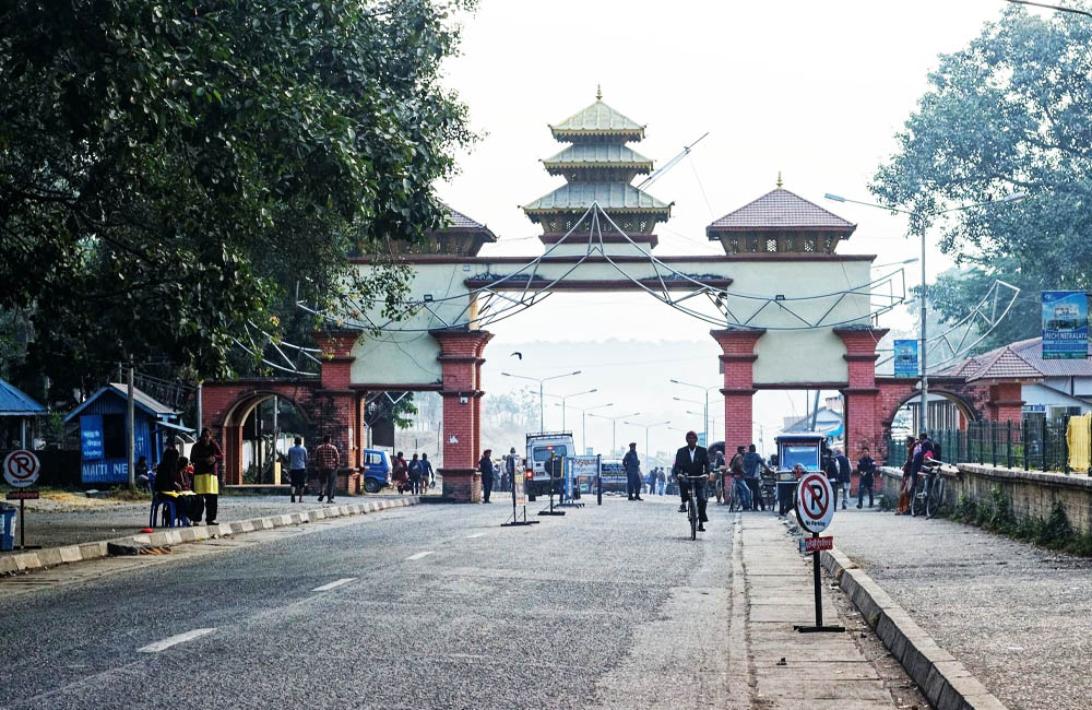 काँकडभिट्टा नाकाबाट ३२ करोड बढीको सिमेन्ट भारत निर्यात