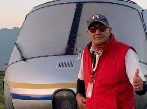 यसअघि पनि दुर्घटनामा परेर बाँचेका थिए क्याप्टेन मल्ल,अफशोच यसपटक आकाशमै प्राण त्यागे