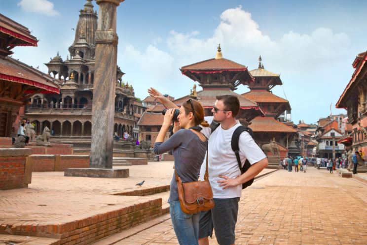 नौ महिनामा भित्रिए आठ लाख पर्यटक, भारतीय पर्यटक घटे