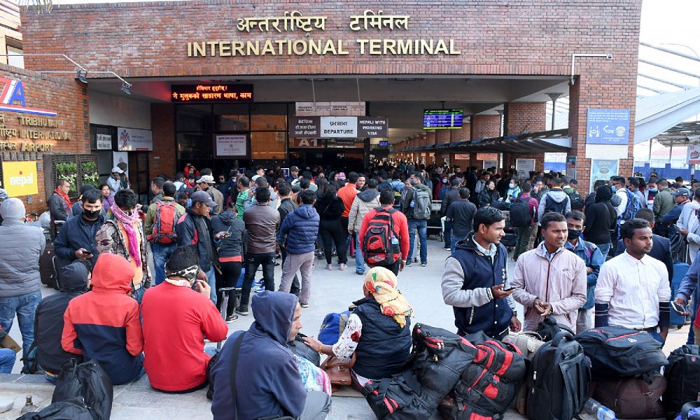 चाडपर्वका बेला पनि विदेशिने क्रम घटेन