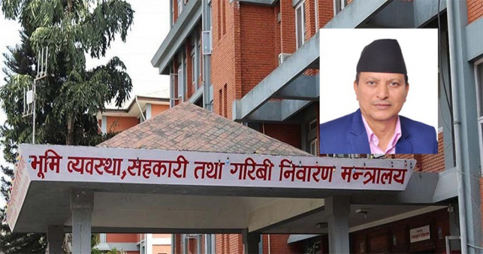 मापदण्ड बिपरित भएको कर्मचारी सरुवा सच्याउन मन्त्री अधिकारीले दिए अभिलेख विभागलाई निर्देशन