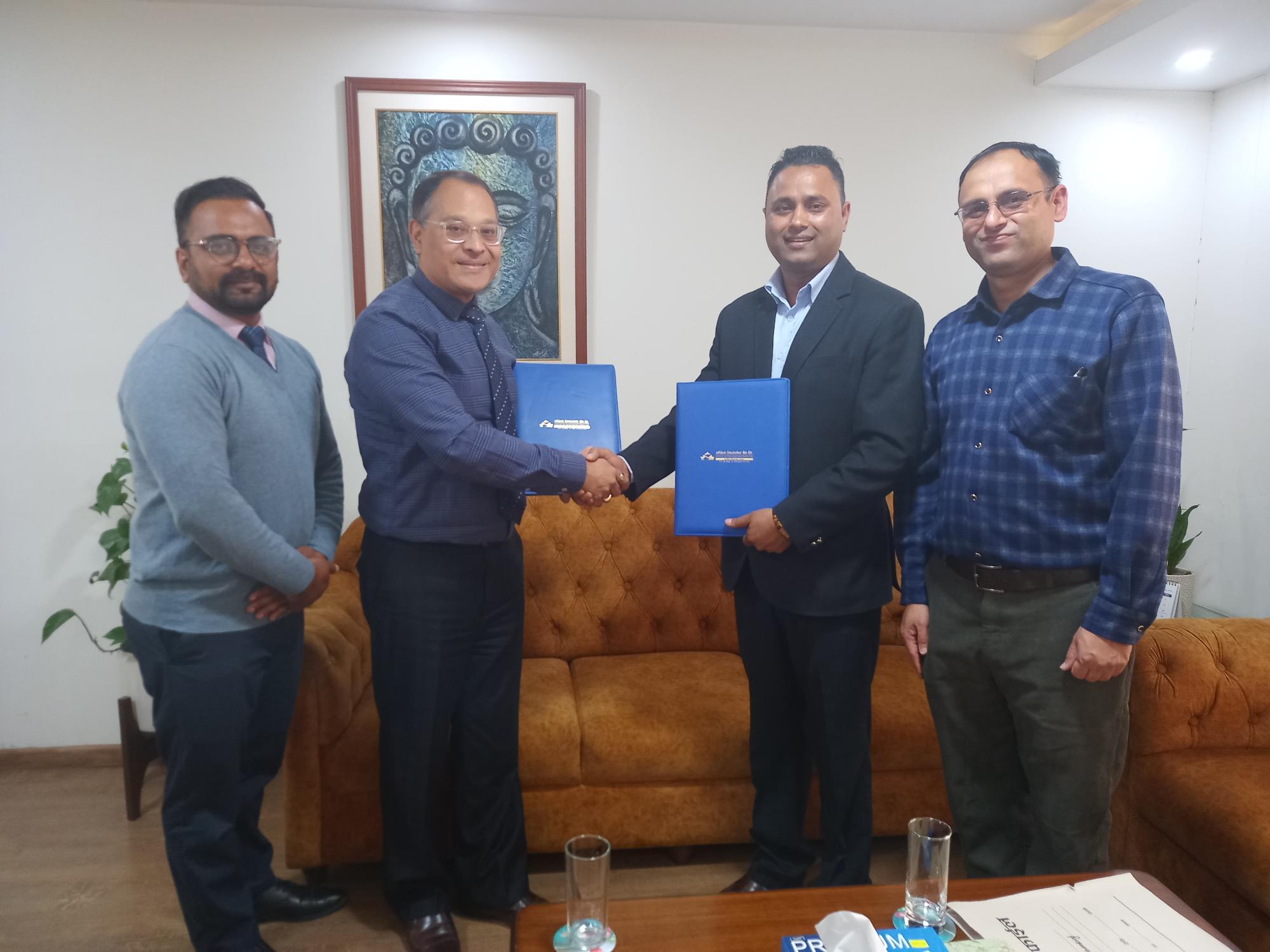 सांग्रिला डेभलपमेन्ट बैंकमा इन्फोडेभलपर्सको 'सीआरएस' प्रणाली लागू गर्न सम्झौता पत्रमा हस्ताक्षर