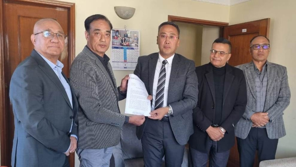 संचालकले राजिनामा दिएपछि १ बर्षसम्म सेयर बिक्री गर्न नपाउने व्यवस्था न्यायोचित भएन : राजेन्द्र मल्ल