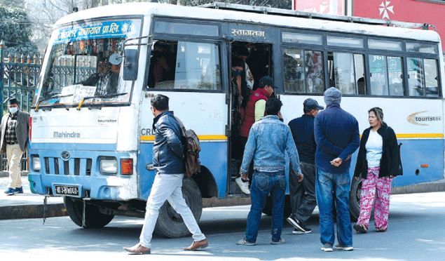 सार्वजनिक यातायातमा भाडा बढ्यो, हेरौँ कहाँ जान कति लाग्छ ?