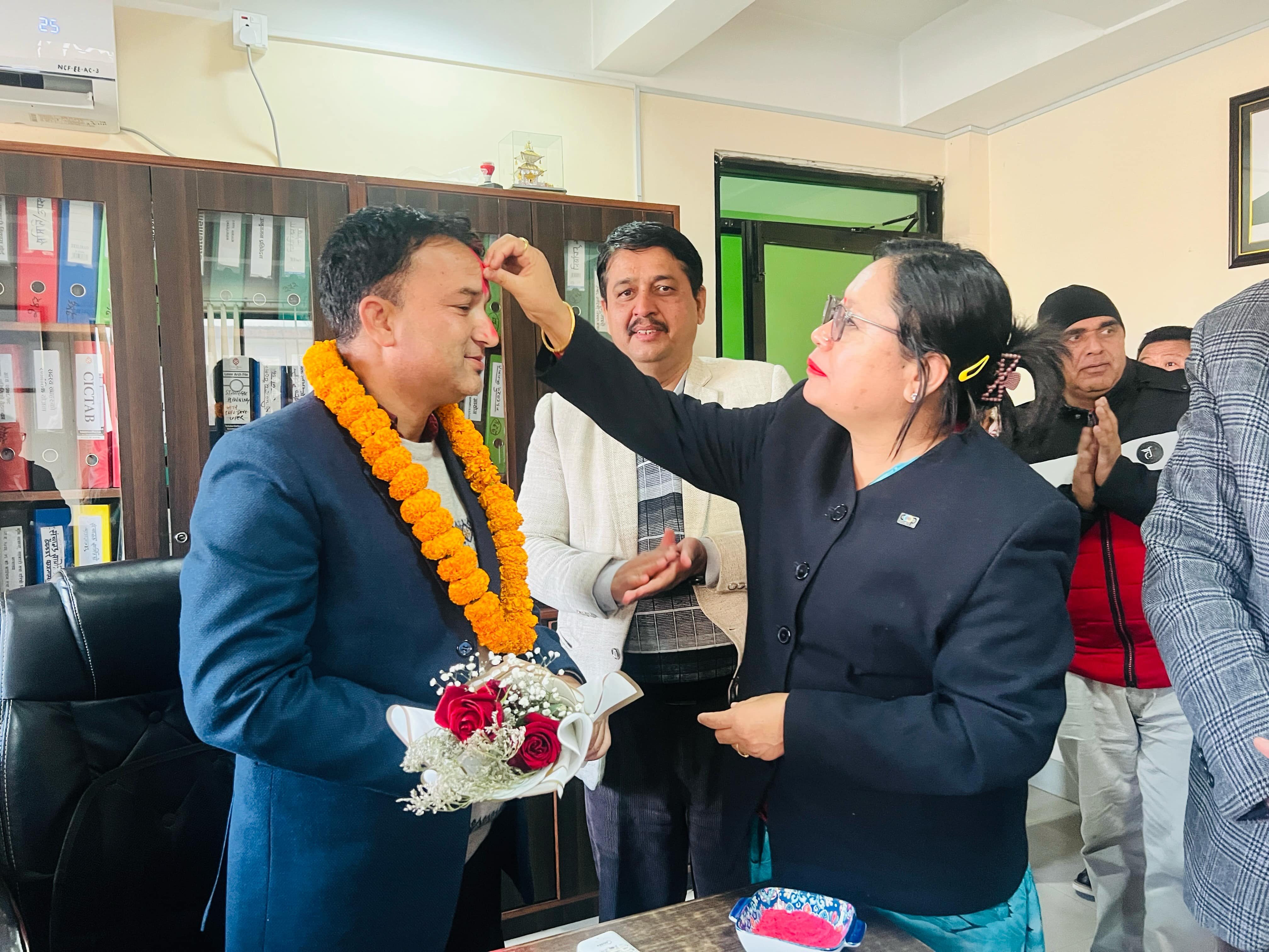 महाप्रबन्धक थापाद्वारा पदभार ग्रहण