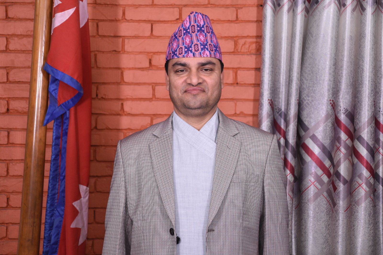आर्थिक अभावमा कोही पनि बालबालिका क्यान्सरको उपचारबाट बञ्चित हुनु पर्दैनः मन्त्री पौडेल