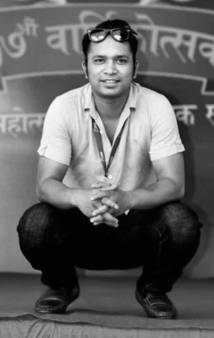 समाचारको लागि भिडियो खिचिरहेका एभिन्यूजका पत्रकार तिनकुने आगालागीमा अस्ताए