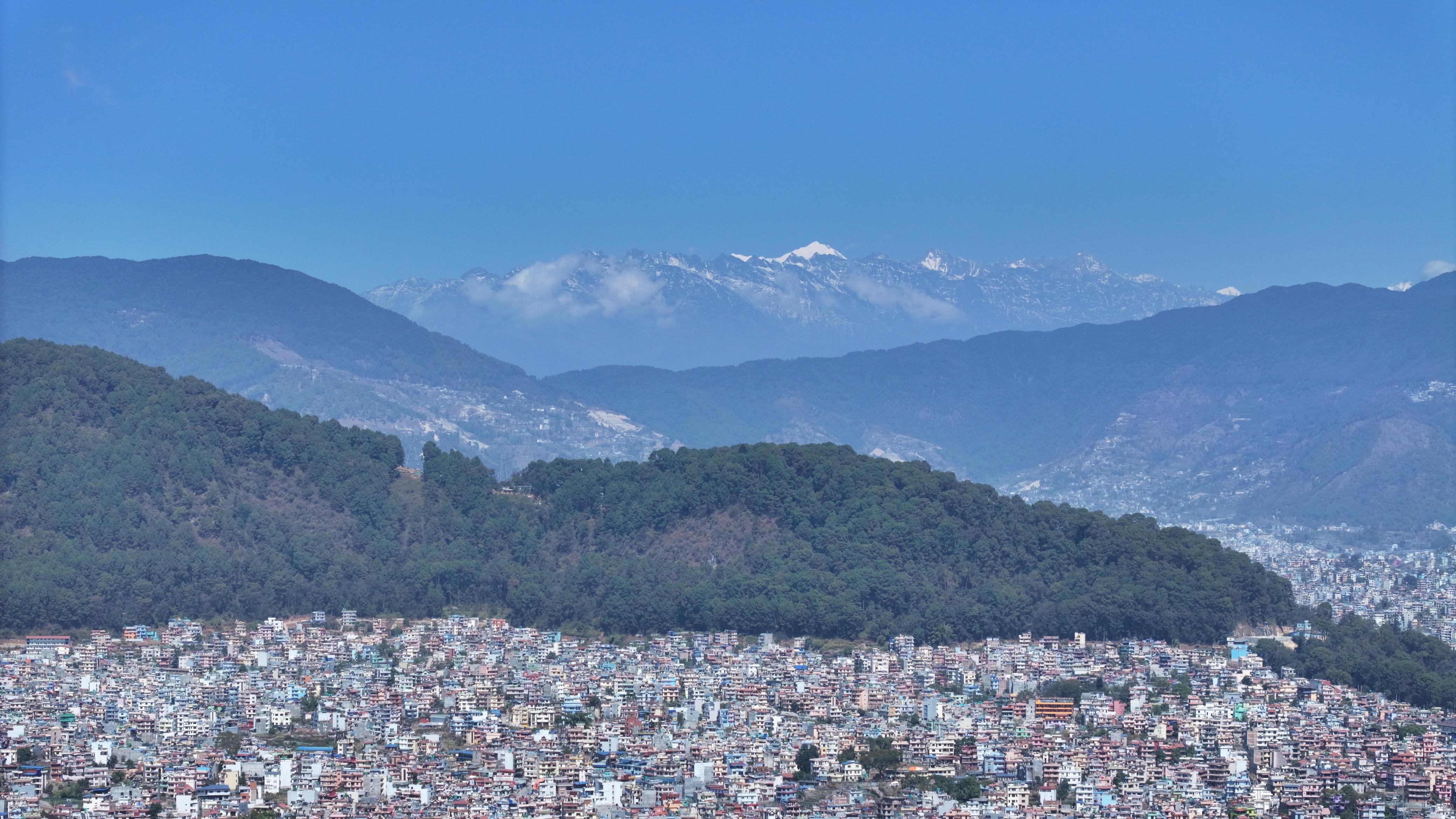 बर्षापछि खुल्योे काठमाडौ, तापक्रम पनि बृद्धि