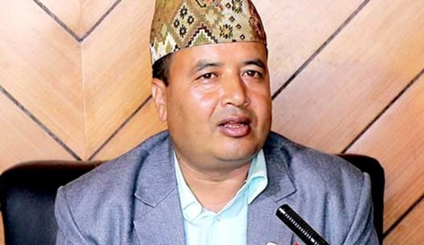 युवा संघको तागत ननाप्न दुर्गा प्रसाईलाई महेश बस्नेतको चेतावनी